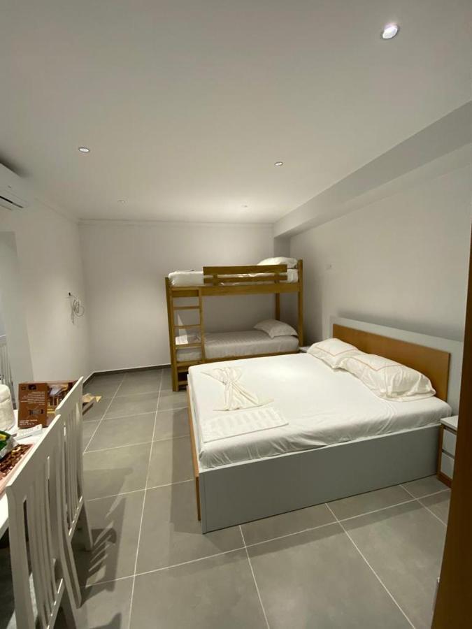 Seana Villa Sarande Bagian luar foto