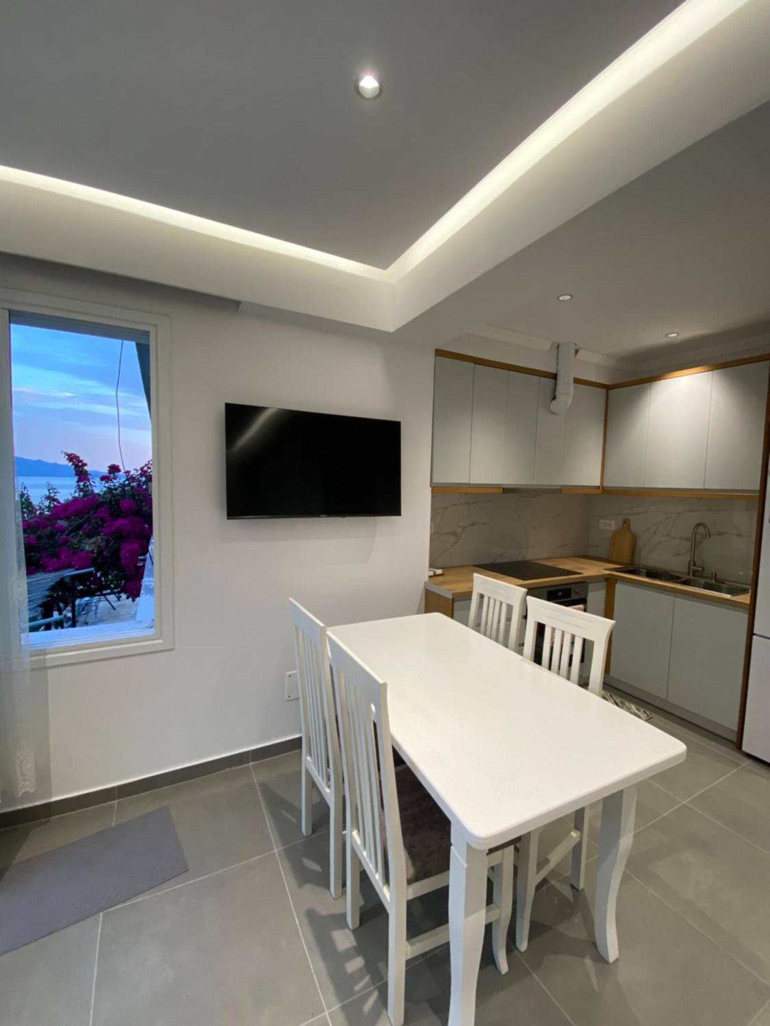 Seana Villa Sarande Bagian luar foto