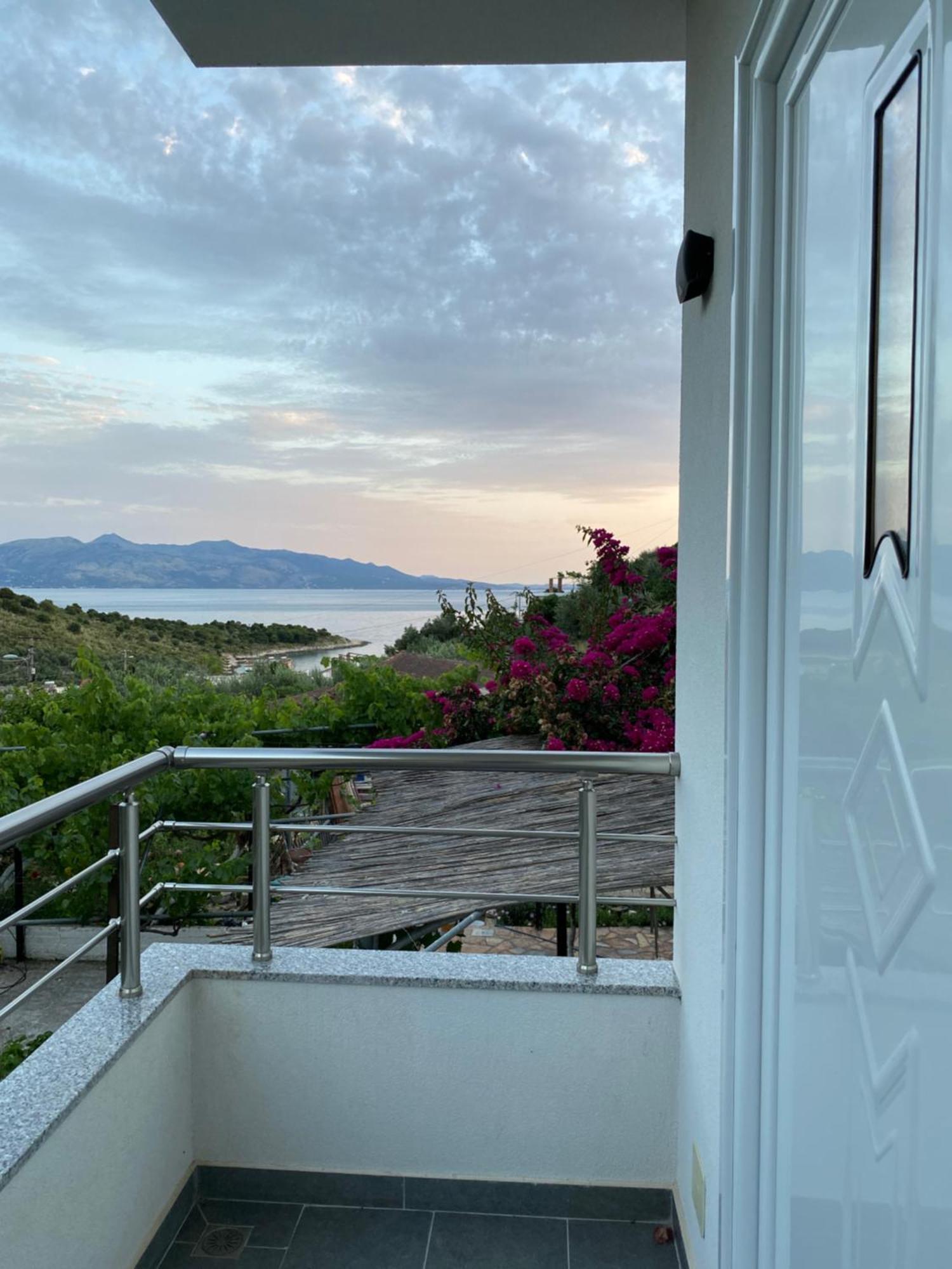 Seana Villa Sarande Bagian luar foto